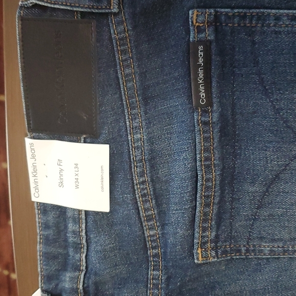 Calvin Klein Dark Wash Jeans 34 x 34 NWT - Picture 5 of 6